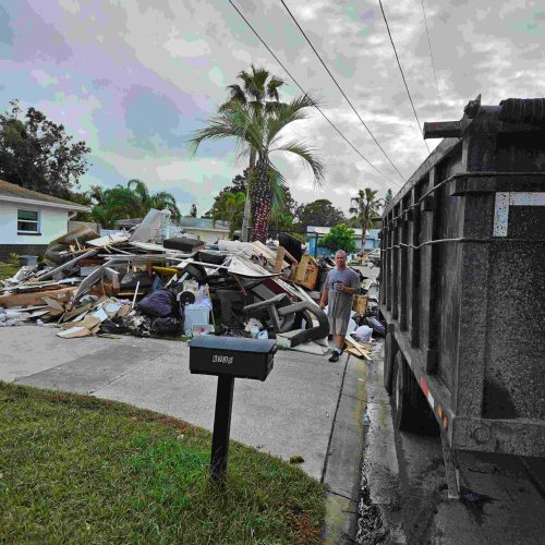 disaster cleanup in St. Petersburg